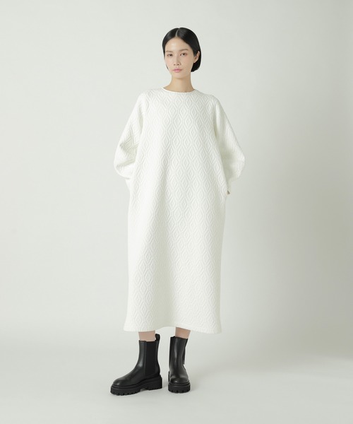 ZUCCa（ズッカ）の「タイルジャガード / ワンピース / S（ワンピース・レディース・ボルドー/ブラック/オフホワイト・M size）」の9枚目の写真