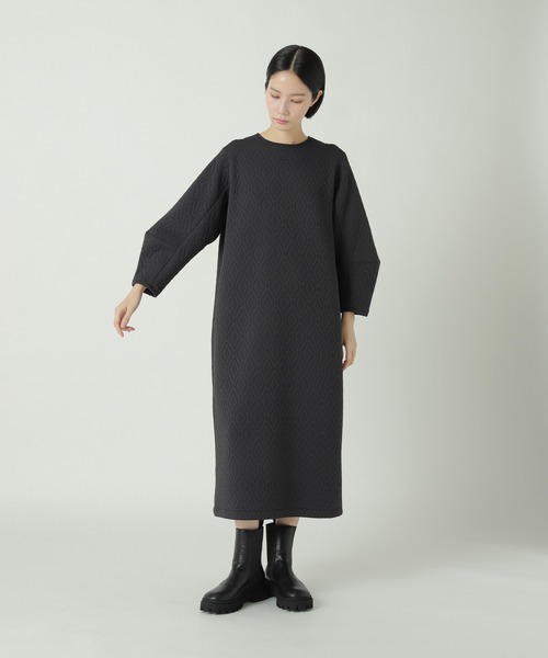 ZUCCa（ズッカ）の「タイルジャガード / ワンピース / S（ワンピース・レディース・ボルドー/ブラック/オフホワイト・M size）」の10枚目の写真