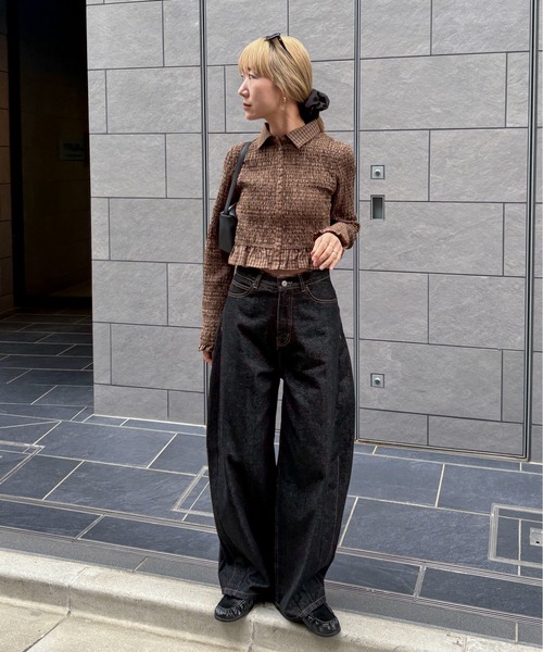 feepur(フェピュール)の「シャーリングショートチェックシャツ(シャツ/ブラウス・レディース・チャコールグレー/ブラウン・MEDIUM)」の16枚目の写真