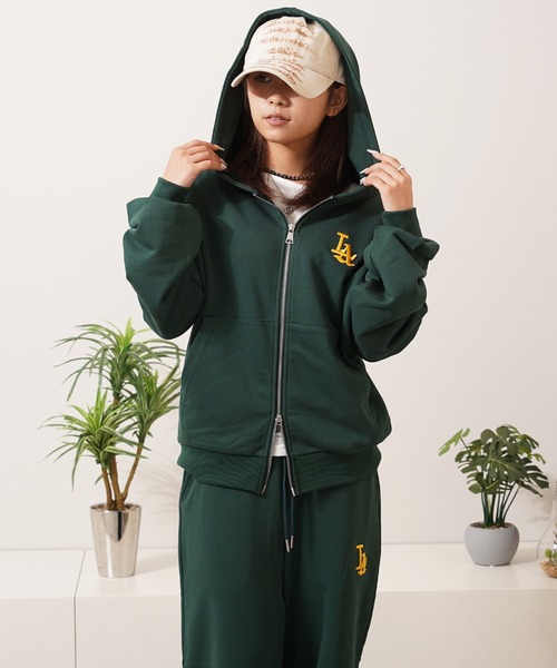 セール】【STAYGOLD】 LA ロゴ刺繍 ショート丈 ダブルジップパーカー