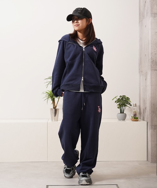 STAYGOLD】 LA ロゴ刺繍 ショート丈 ダブルジップパーカー