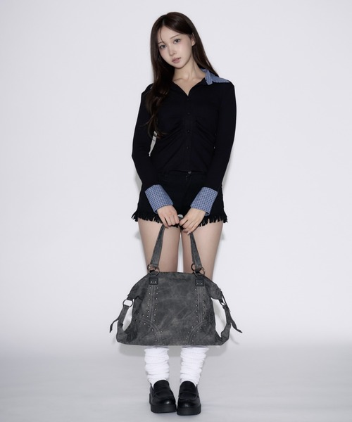tinkerend(ティンカーエンド)の「【ユニセックス】Rivet Boston Bag / リベットボストンバッグ(ボストンバッグ・レディース・スミクロ/ブラウン/ブラック・FREE)」の7枚目の写真