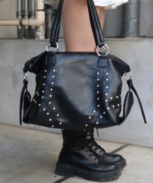 tinkerend(ティンカーエンド)の「【ユニセックス】Rivet Boston Bag / リベットボストンバッグ(ボストンバッグ・レディース・スミクロ/ブラウン/ブラック・FREE)」の15枚目の写真