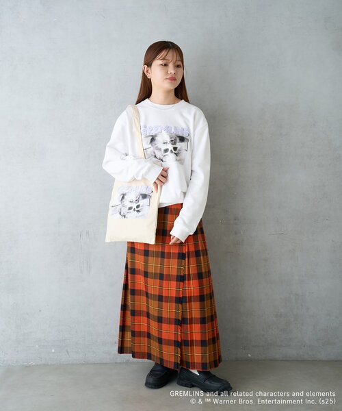 BIRTHDAY BAR（バースデイバー）の「【GREMLINS グレムリン】ギズモ　スウェット（スウェット・レディース・ホワイト/ブラック・0）」の11枚目の写真