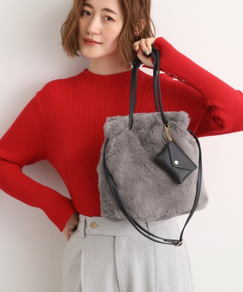 grove（グローブ）の「エコファーポーチ付き2WAYショルダー（ショルダーバッグ・レディース・アイボリー/ブラウン系その他/ナチュラル/ダークグレー・00）」の11枚目の写真