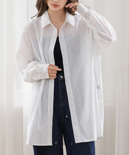 DAY CLOSET（デイ クローゼット）の「【ハリ感が魅力のブロード生地】長袖ヨーク切り替えレギュラーカラールーズシャツ レディース（シャツ/ブラウス・レディース・ホワイト/ネイビー/ブルー/ライトブルー・FREE）」の5枚目の写真