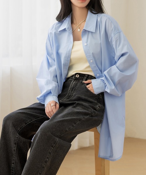 DAY CLOSET（デイ クローゼット）の「【ハリ感が魅力のブロード生地】長袖ヨーク切り替えレギュラーカラールーズシャツ レディース（シャツ/ブラウス・レディース・ホワイト/ネイビー/ブルー/ライトブルー・FREE）」の14枚目の写真