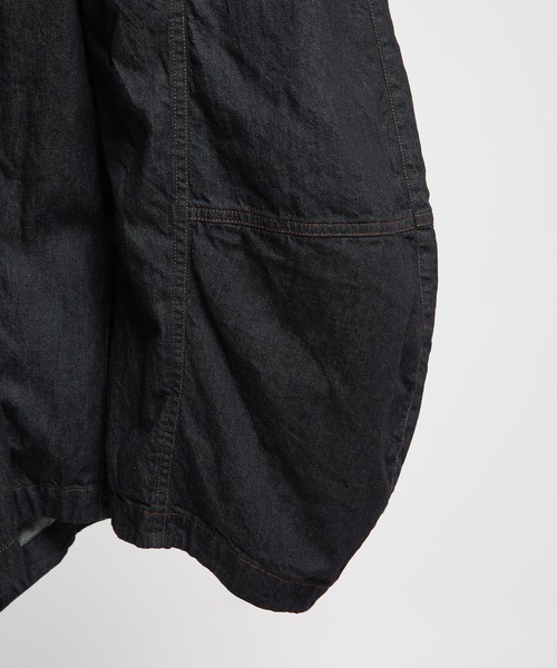 gomme（ゴム）の「デニムバルーンパンツ（デニムパンツ・レディース・インディゴブルー/ブラック/アイボリー・MEDIUM）」の16枚目の写真