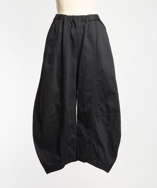 gomme（ゴム）の「デニムバルーンパンツ（デニムパンツ・レディース・インディゴブルー/ブラック/アイボリー・MEDIUM）」の21枚目の写真