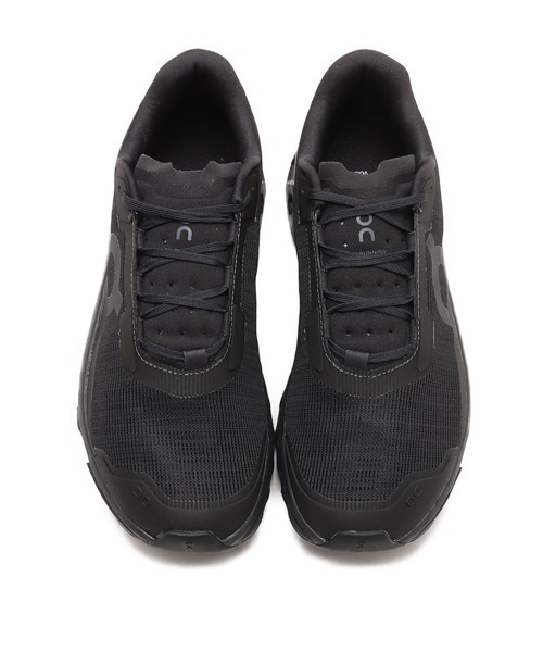 On（オン）の「On Cloudmonster Void 1 M / オン クラウドモンスター ヴォイド 1（スニーカー・メンズ・ブラック・30.0cm/29.0cm/28.5cm/28.0cm/27.5cm/27.0cm/26.5cm/26.0cm/25.5cm）」の2枚目の写真