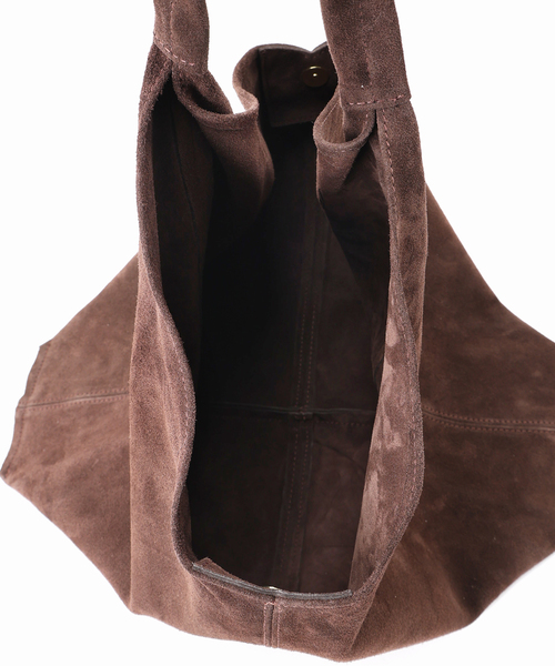 AULENTTI（オウレンティ）の「《追加3》別注【AULENTTI/オウレンティ】スウェードトートバッグ（トートバッグ・レディース・ブラウン・FREE）」の10枚目の写真