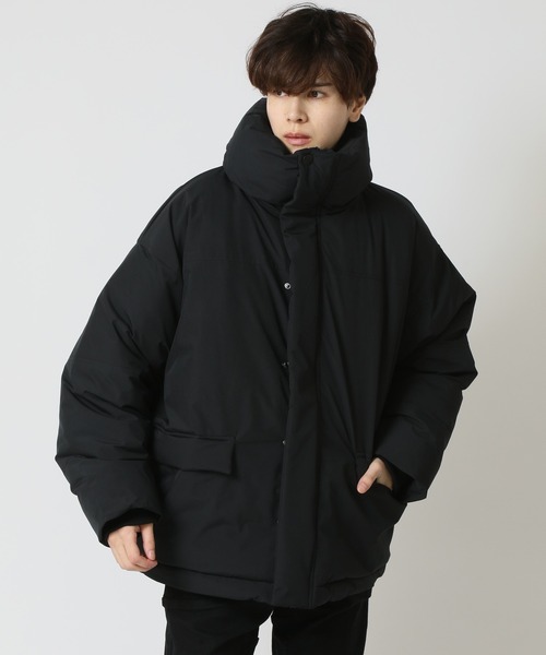 ARCADE（アーケード）の「ボリュームネック ファイバーダウン モンスターパーカー ジャケット（ダウンジャケット/コート・メンズ・グレイッシュベージュ/チャコール/ブラック・L/XL/M）」の7枚目の写真