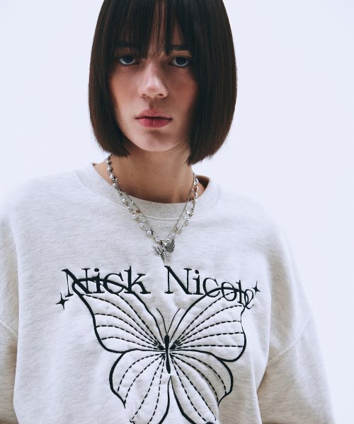 NICK&NICOLE(ニックアンドニコール)の「SHINE BUTTERFLY SWEATSHIRT_OATMEAL(スウェット・レディース・その他・FREE)」の2枚目の写真