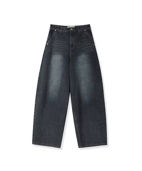 AVANDRESS(アバンドレス )の「Balloon Denim Pants - 3COL(デニムパンツ・レディース・ダークブルー/ブルー/ブラック・X-SMALL/SMALL/MEDIUM/LARGE/X-LARGE)」の3枚目の写真