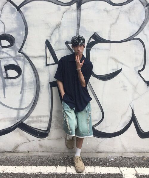 RSSC(アールエスエスシー)の「INCISION WASHING DENIM BERMUDA PANTS - LIGHT DENIM(その他パンツ・レディース・その他・1/2)」の14枚目の写真