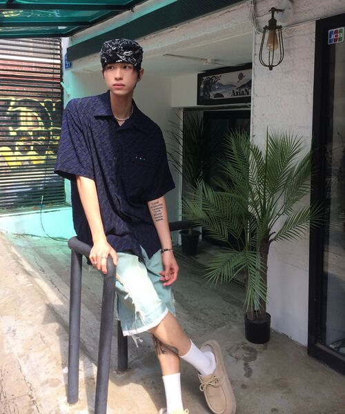 RSSC(アールエスエスシー)の「INCISION WASHING DENIM BERMUDA PANTS - LIGHT DENIM(その他パンツ・レディース・その他・1/2)」の17枚目の写真