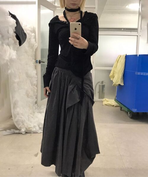FLAREUP(フレアアップ)の「Asymmetrical Draped Shirt (FL-186_Black)(ポロシャツ・レディース・ブラック・1/2)」の14枚目の写真