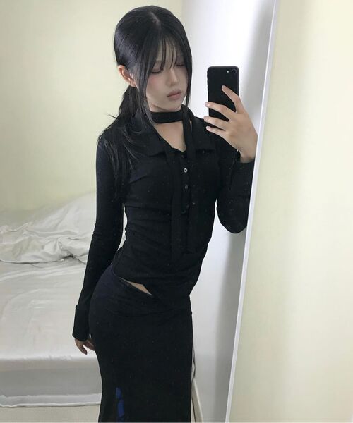 FLAREUP(フレアアップ)の「Asymmetrical Draped Shirt (FL-186_Black)(ポロシャツ・レディース・ブラック・1/2)」の18枚目の写真