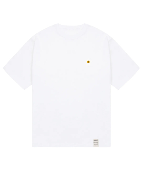 GRAVER（グレーバー）の「[ユニセックス]スモールフラワードット半袖Tシャツ_2カラー（Tシャツ/カットソー・レディース・ブラック/ホワイト・SMALL/MEDIUM/LARGE/X-LARGE）」の3枚目の写真