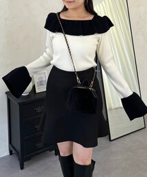 オフショルライクフリルリブニット