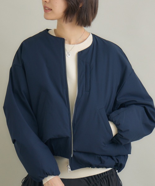 KATHARINE ROSS（キャサリンロス）の「【KATHARINE ROSS】【サスティナブル＆軽暖アウター】Sorona中綿エコブルゾン（ブルゾン・レディース・ネイビー/キャメル/グレイッシュベージュ・FREE）」の3枚目の写真