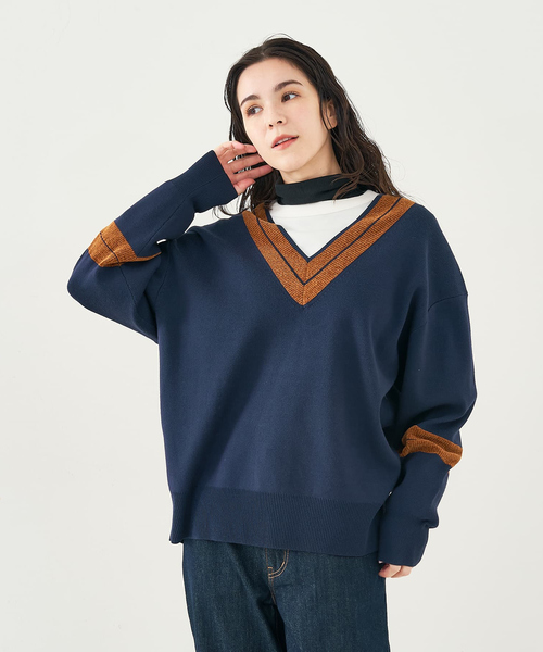 collex（コレックス）の「配色ラインVネックニットプルオーバー（ニット/セーター・レディース・ネイビー/アイボリー・フリー）」の11枚目の写真