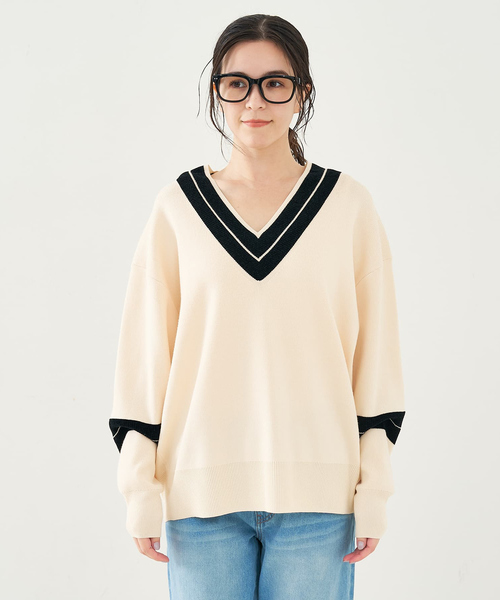 collex（コレックス）の「配色ラインVネックニットプルオーバー（ニット/セーター・レディース・ネイビー/アイボリー・フリー）」の15枚目の写真