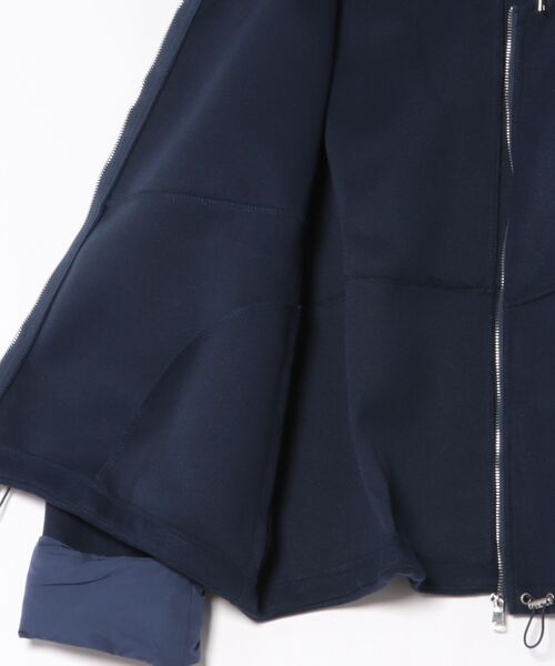 Ritzy(リッツィー)の「2WAY フード脱着 オーバーサイズ パーカー(パーカー・レディース・ブラック/グレー・L/M)」の4枚目の写真