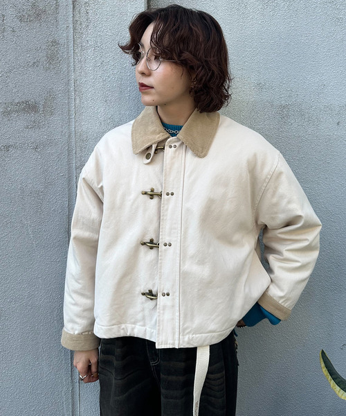 DOUBLE NAME（ダブルネーム）の「ダックファイヤーマンクロップドジャケット（ブルゾン・レディース・オフホワイト/ネイビー・FREE）」の22枚目の写真