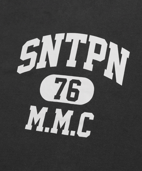 SAINTPAIN（セイントペイン）の「SP SNTPN ロゴTシャツ-ピグメントブラック（Tシャツ/カットソー・レディース・その他・MEDIUM/LARGE/X-LARGE）」の4枚目の写真