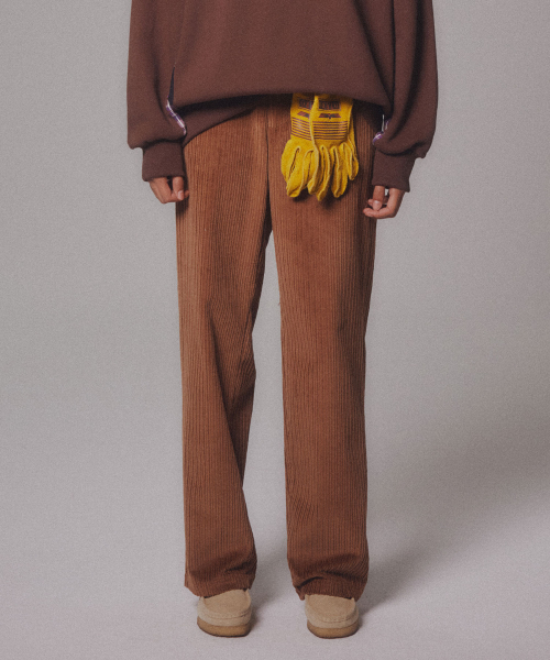 MENASOO(ミナス)の「Corduroy Straight Pants_Brown(その他パンツ・レディース・ブラウン・1/2)」の10枚目の写真