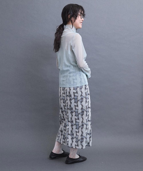 I am I in fact...(アイアムアイインファクト)の「BEAR PATTERN JQ スカート(スカート・レディース・グレー/ベージュ・FREE)」の15枚目の写真