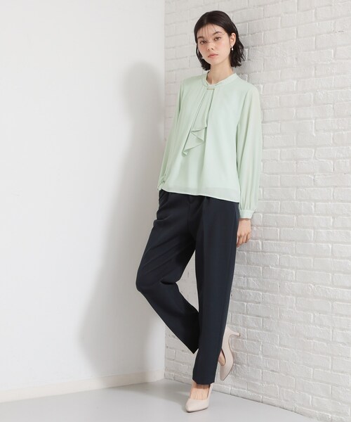 THE SHOP TK （ザ ショップ ティーケー ）の「バー付きラッフルタイブラウス（シャツ/ブラウス・レディース・オフホワイト・12/13）」の8枚目の写真