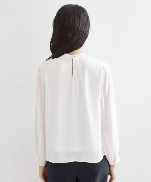 THE SHOP TK （ザ ショップ ティーケー ）の「バー付きラッフルタイブラウス（シャツ/ブラウス・レディース・オフホワイト・12/13）」の16枚目の写真