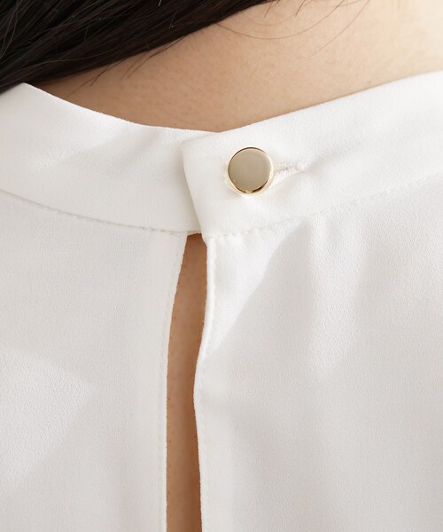 THE SHOP TK （ザ ショップ ティーケー ）の「バー付きラッフルタイブラウス（シャツ/ブラウス・レディース・オフホワイト・12/13）」の19枚目の写真