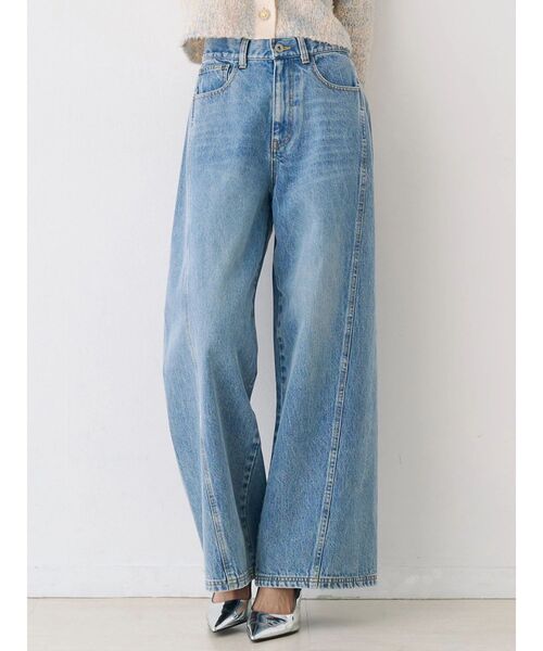 CALNAMUR(カルナムール)の「バックデザインワイドデニム(その他パンツ・レディース・ブラック/ブルー・SMALL/MEDIUM)」の2枚目の写真