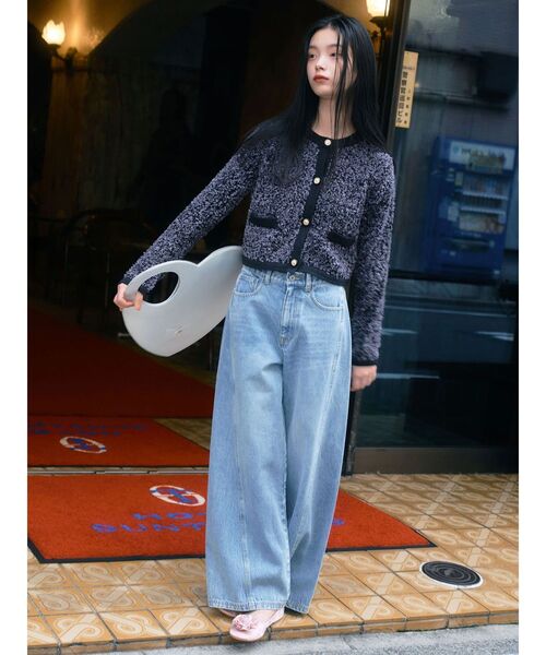 CALNAMUR(カルナムール)の「バックデザインワイドデニム(その他パンツ・レディース・ブラック/ブルー・SMALL/MEDIUM)」の7枚目の写真
