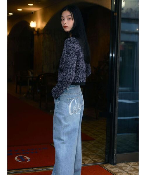 CALNAMUR(カルナムール)の「バックデザインワイドデニム(その他パンツ・レディース・ブラック/ブルー・SMALL/MEDIUM)」の8枚目の写真
