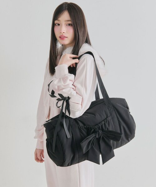OLIVE des OLIVE(オリーブデオリーブ)の「【10色展開/軽量/大容量】BIGリボンキャリーオンボストンバッグ(ボストンバッグ・レディース・ブラック/サックスブルー/ピンク/ミント/イエロー/オフホワイト/グレー/その他/ドット/チェック・FREE)」の18枚目の写真