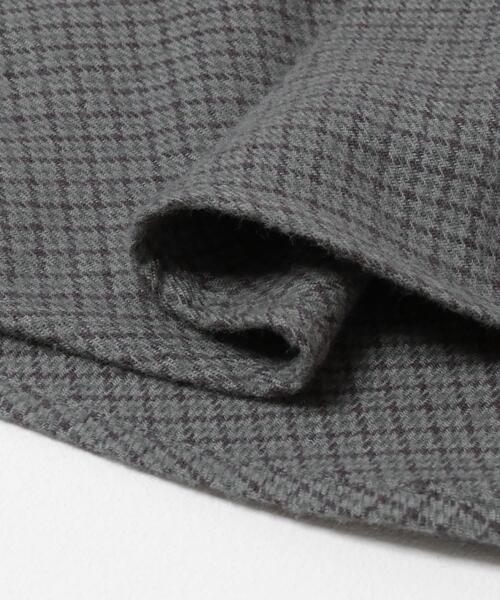 URBAN RESEARCH DOORS(アーバンリサーチドアーズ)の「防シワ起毛ネルバンドカラーシャツ(シャツ/ブラウス・メンズ・チェック/モカ/ブラック系その他/チャコールグレー・LARGE/MEDIUM)」の10枚目の写真