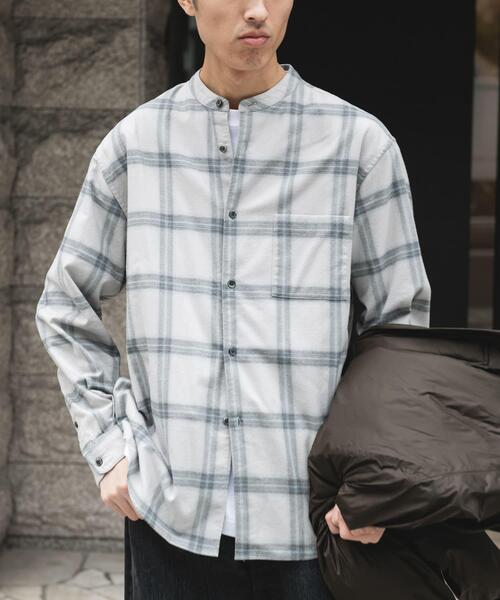 URBAN RESEARCH DOORS(アーバンリサーチドアーズ)の「防シワ起毛ネルバンドカラーシャツ(シャツ/ブラウス・メンズ・チェック/モカ/ブラック系その他/チャコールグレー・LARGE/MEDIUM)」の19枚目の写真