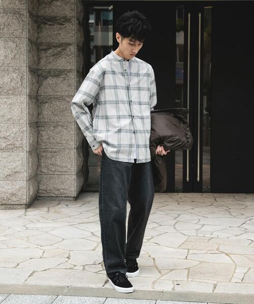 URBAN RESEARCH DOORS(アーバンリサーチドアーズ)の「防シワ起毛ネルバンドカラーシャツ(シャツ/ブラウス・メンズ・チェック/モカ/ブラック系その他/チャコールグレー・LARGE/MEDIUM)」の22枚目の写真