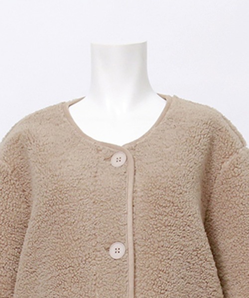 STYLEBLOCK（スタイルブロック）の「フード付きボアロングコート（ムートンコート・レディース・ブラック/ブラウン/ベージュ・FREE）」の11枚目の写真