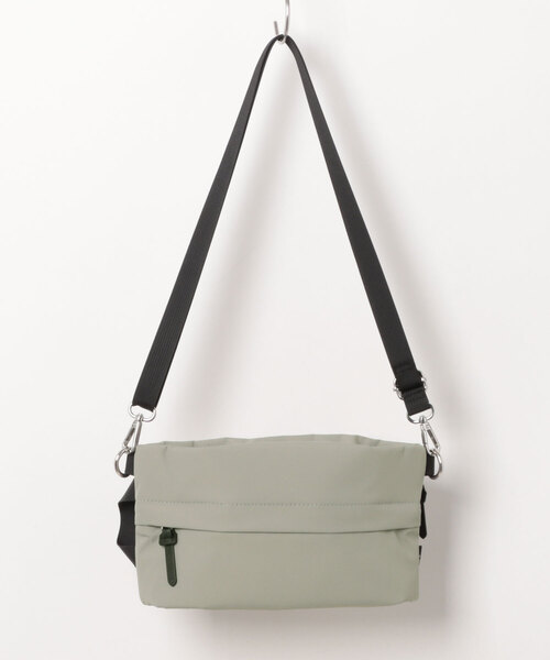 A by MAGASIN DE MODE（エーバイマガジンデモード）の「【A by MAGASIN DE MODE】ママカルフラットポーチショルダー SNBD（ショルダーバッグ・レディース・ブラック/カーキ/グレー・FREE）」の6枚目の写真