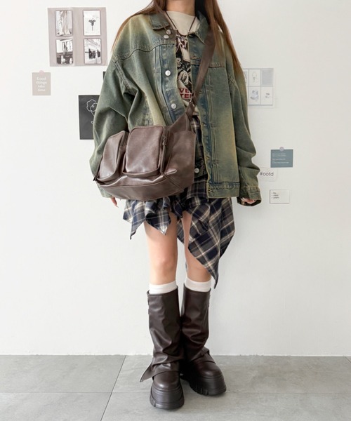 WEGO（ウィゴー）の「WEGO/立体2ポケットBIGショルダー（ショルダーバッグ・レディース・ブラウン/ホワイト/ブラック・FREE）」の6枚目の写真