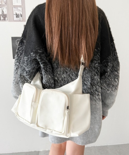 WEGO（ウィゴー）の「WEGO/立体2ポケットBIGショルダー（ショルダーバッグ・レディース・ブラウン/ホワイト/ブラック・FREE）」の7枚目の写真