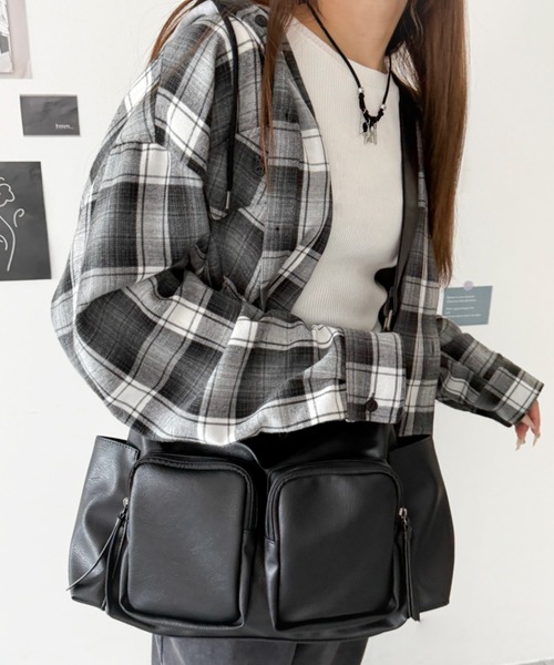 WEGO（ウィゴー）の「WEGO/立体2ポケットBIGショルダー（ショルダーバッグ・レディース・ブラウン/ホワイト/ブラック・FREE）」の14枚目の写真