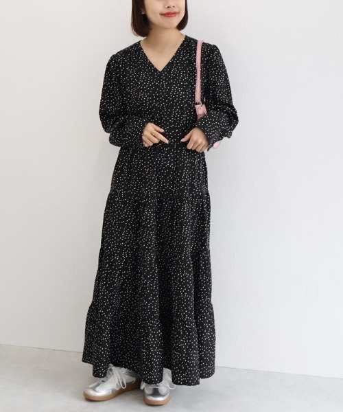 Pierrot（ピエロ）の「ドットティアードワンピース（ワンピース・レディース・ブラック・L/M/PM）」の11枚目の写真