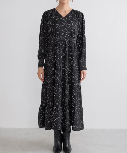 Pierrot（ピエロ）の「ドットティアードワンピース（ワンピース・レディース・ブラック・L/M/PM）」の5枚目の写真