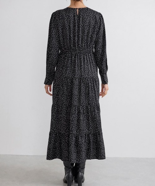 Pierrot（ピエロ）の「ドットティアードワンピース（ワンピース・レディース・ブラック・L/M/PM）」の7枚目の写真
